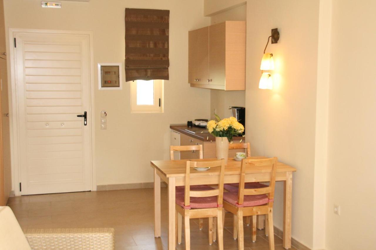מיקרוס גיאלוס Rouda Village מראה חיצוני תמונה